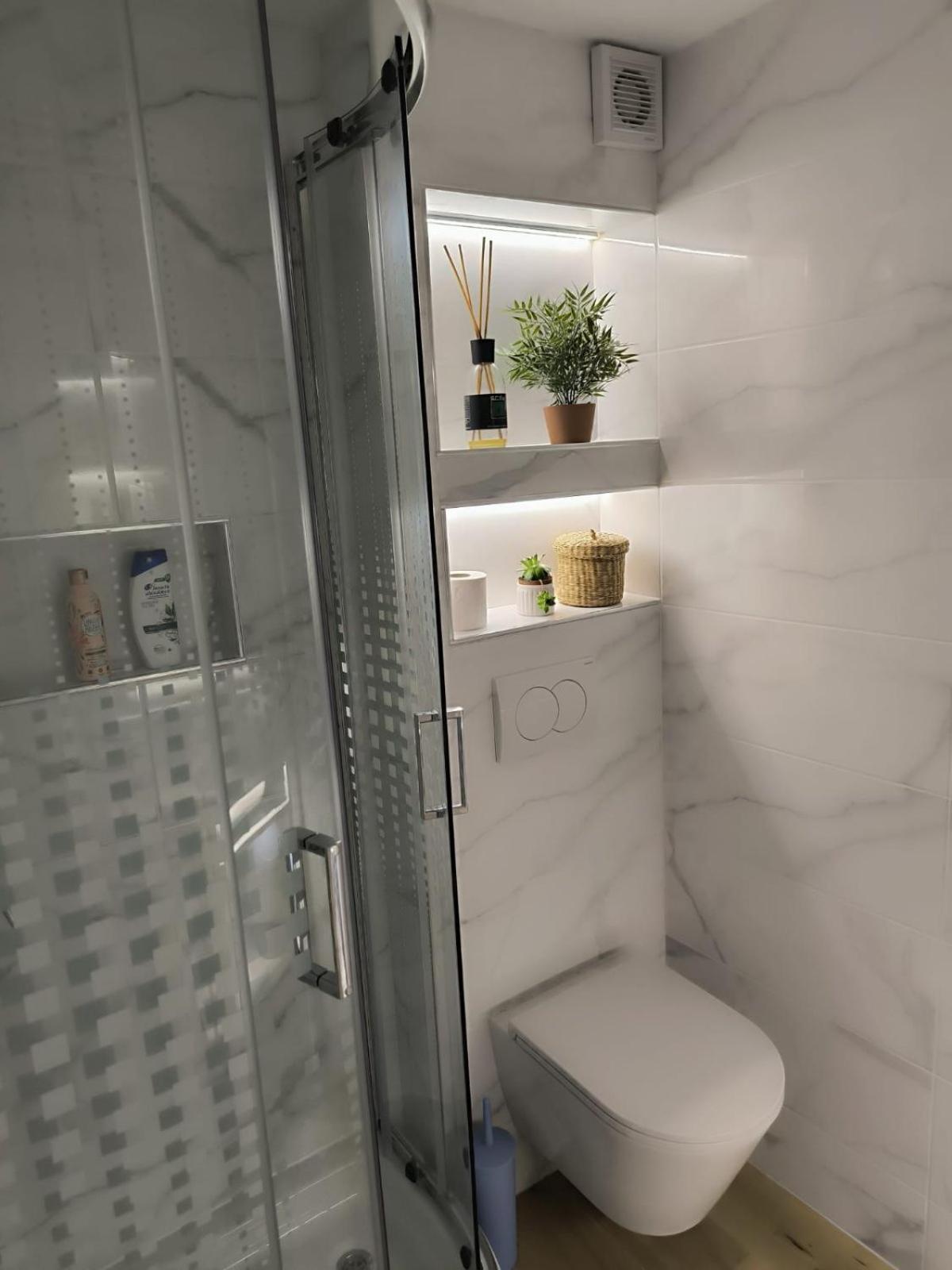 Apartment And Room Hudoletnjak Šilo Стая снимка